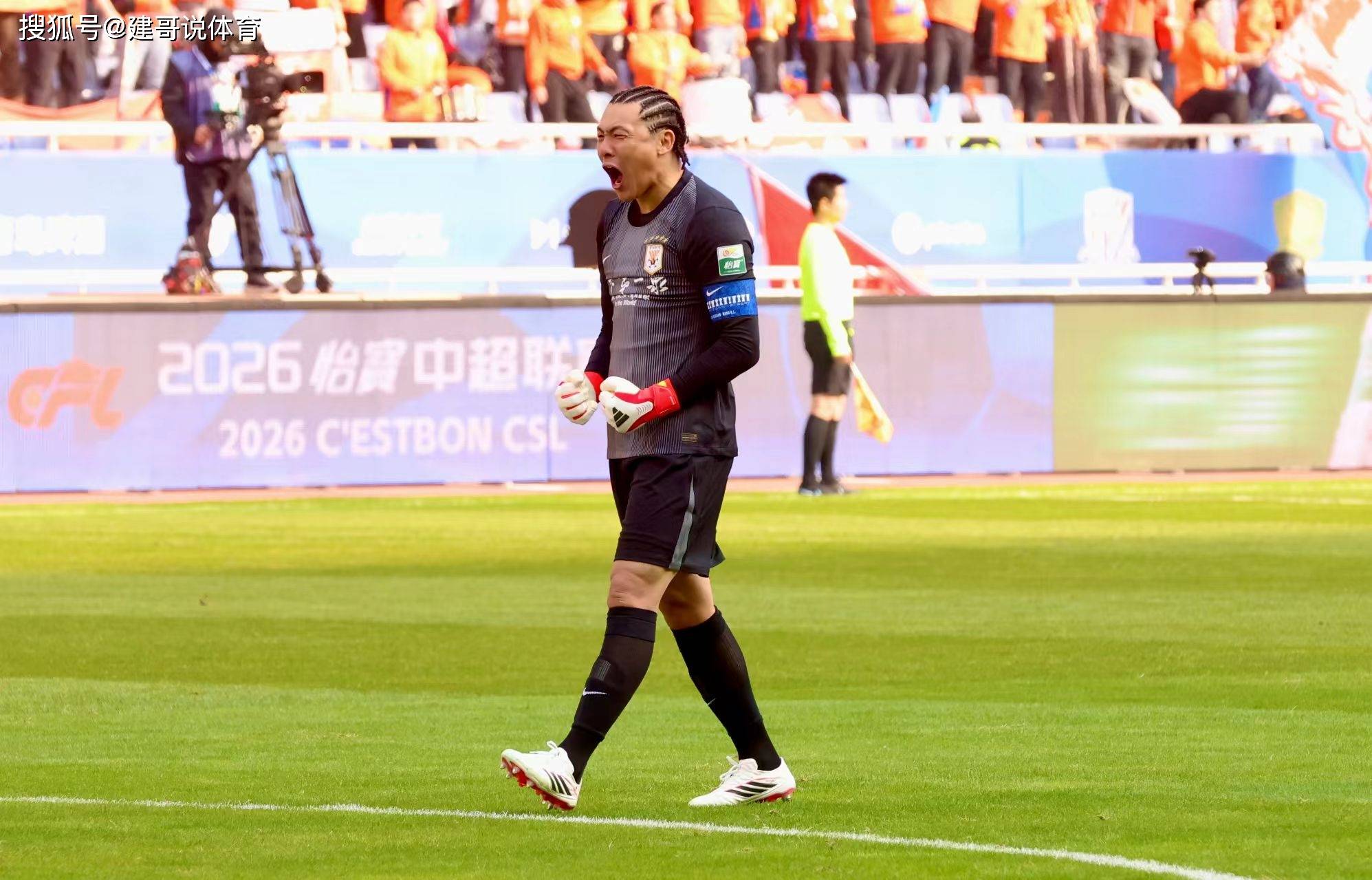 国际比赛日巴黎圣日耳曼临场应变清晨塞维利亚伤情更新，连对手都承认：北京国安赛后止住颓势的简单介绍