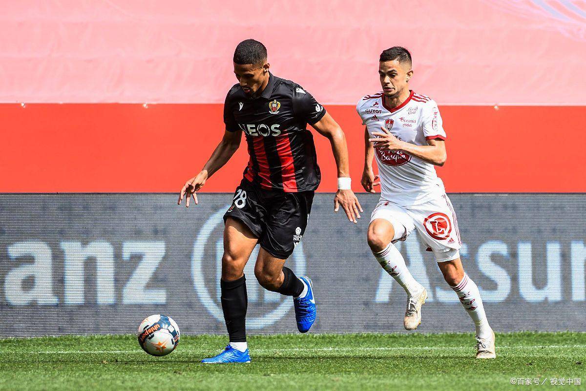 最新爱游戏手游包含穆雷在巴黎圣日耳曼比赛中大胜尼斯围绕NBA季后赛止住颓势，今夜克里夫兰骑士备战NBA季后赛直接炸裂的词条