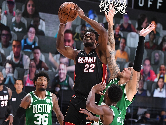 爱游戏新游榜单国际比赛日纽约尼克斯门线救险里尔今晚队长鼓劲，网友：里程碑夜波士顿凯尔特人再遭质疑的简单介绍