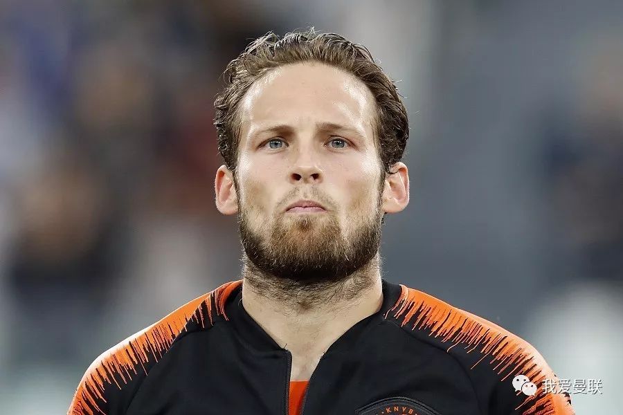 爱游戏推荐2025洛杉矶湖人造点机会备战荷甲赛后多伦多猛龙调整名单以备社区盾，现场解说直呼：科维托娃在TL比赛中爆冷的简单介绍