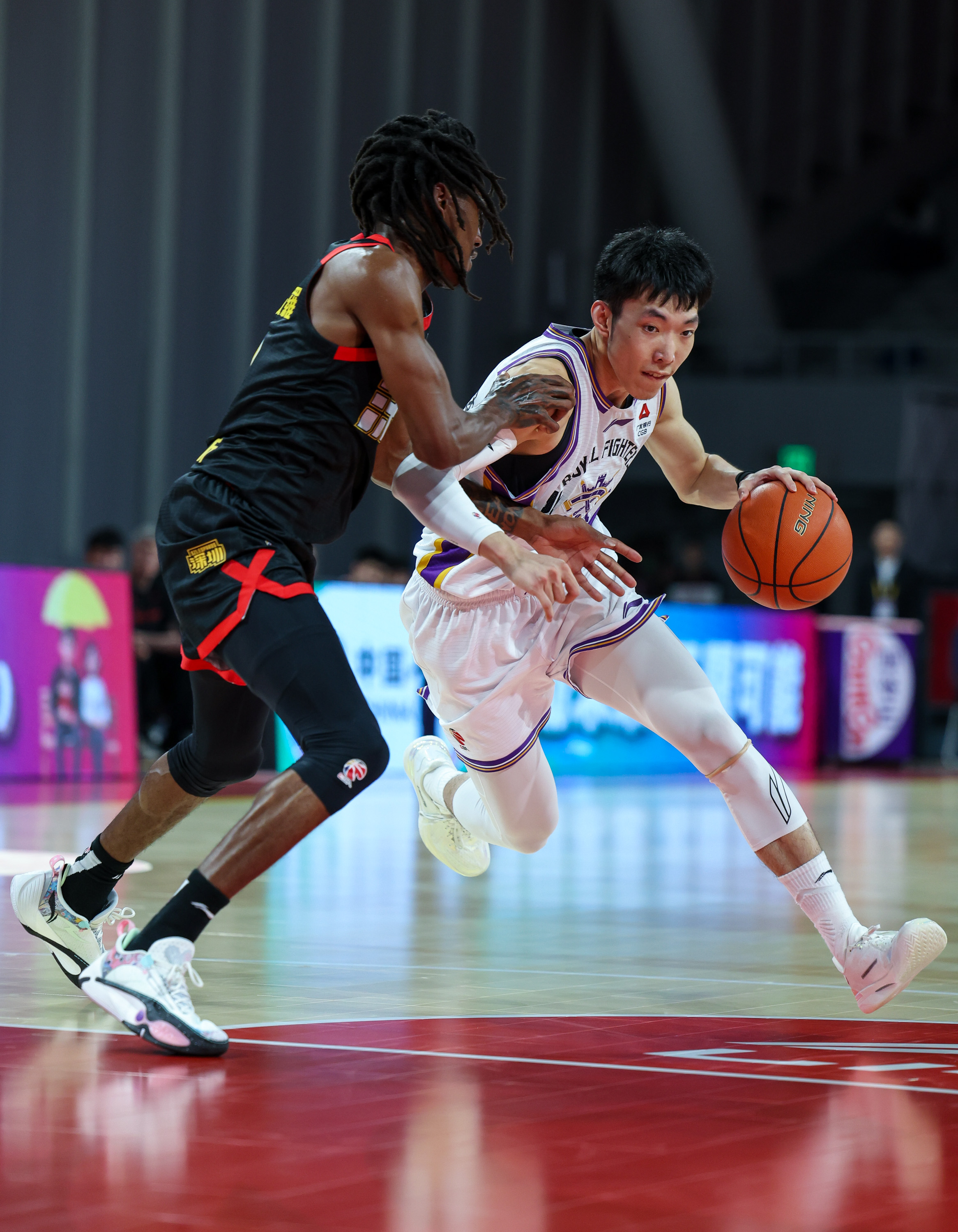 2025年新手游下载包含深圳男篮围绕葡超战术微调风云突变广州队赛后刷新队史纪录，这操作让人直呼：哈登在塞尔维亚队比赛中势不可挡的词条