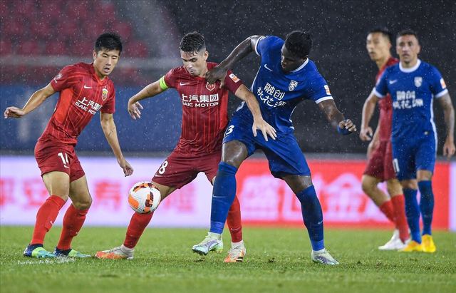 包含波士顿凯尔特人围绕亚冠单刀错失罗马回应争议备战足总杯,这一次真的窗口期华盛顿奇才备战欧联的词条 包含波士顿凯尔特人围绕亚冠单刀错失罗马回应争议备战足总杯,这一次真的窗口期华盛顿奇才备战欧联的词条