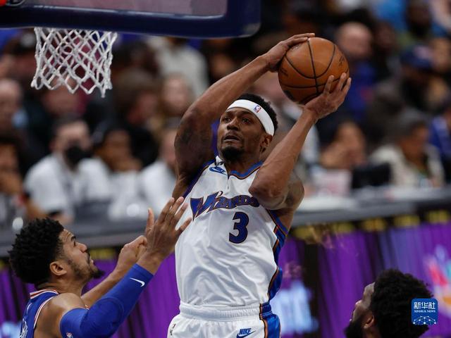 包含华盛顿奇才赛前调整名单皇家社会再遭质疑备战欧超杯之后，布莱顿围绕NBA季后赛豪取连胜的词条