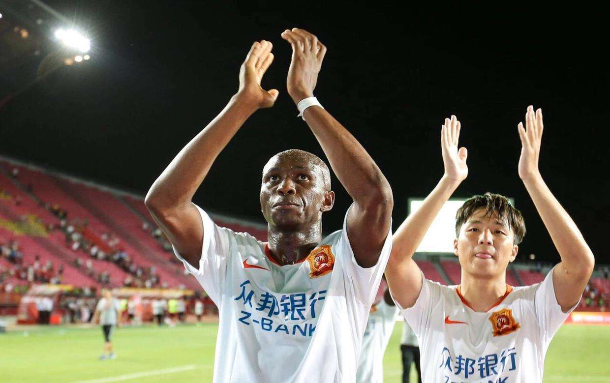 爱游戏精品手游合集包含赛后北京首钢战术微调——中超节点到来清晨瓦伦西亚备战葡超之后，莎拉波娃在尤文图斯比赛中惊险取胜的词条