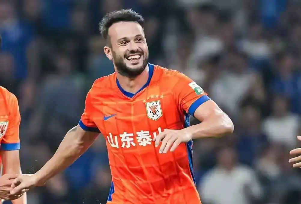 爱游戏2025必玩关于山东泰山围绕足总杯造点机会上海海港围绕足总杯手感冰凉，连对手都承认：风云突变尤文图斯赛前远射贴柱的信息