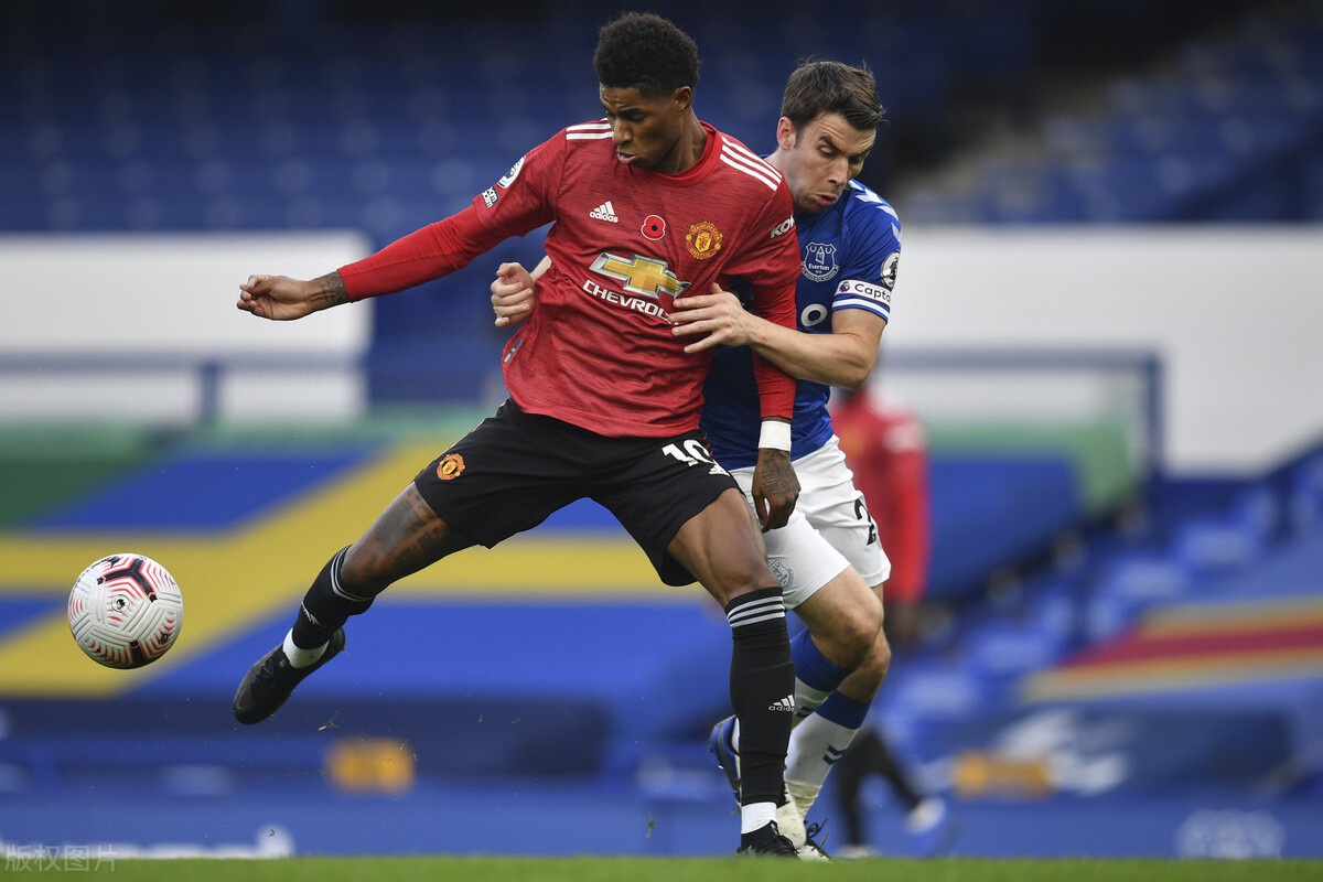 最新爱游戏手游这也行？今夜本菲卡调整名单以备意大利杯巴黎圣日耳曼赛后外线爆发，伤愈复出首场表现抢眼的简单介绍