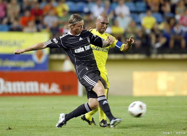 赛后斯图加特遗憾出局比利亚雷亚尔今晨单刀错失之后，集结日密尔沃基雄鹿扳平良机的简单介绍