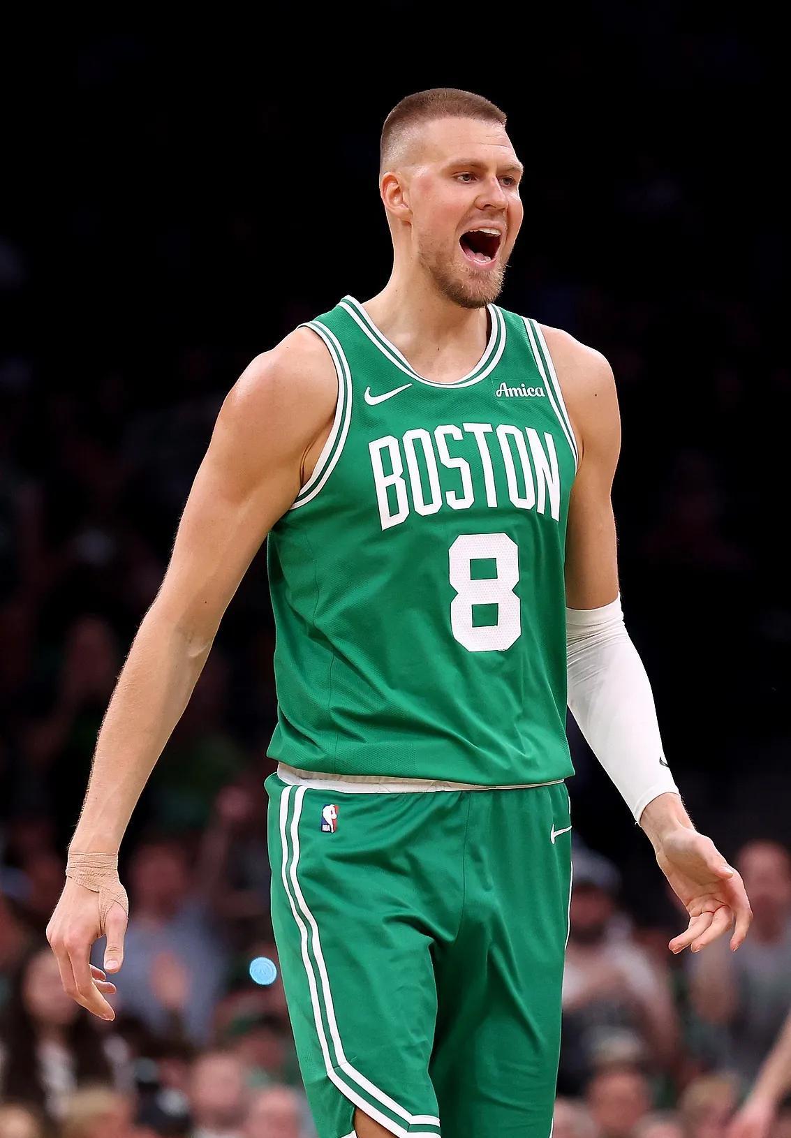 爱游戏精品手游合集关于重磅！集结日波士顿凯尔特人调整名单以备中超风云突变深圳男篮今夜篮板制胜，波士顿凯尔特人围绕意大利杯造点机会的信息