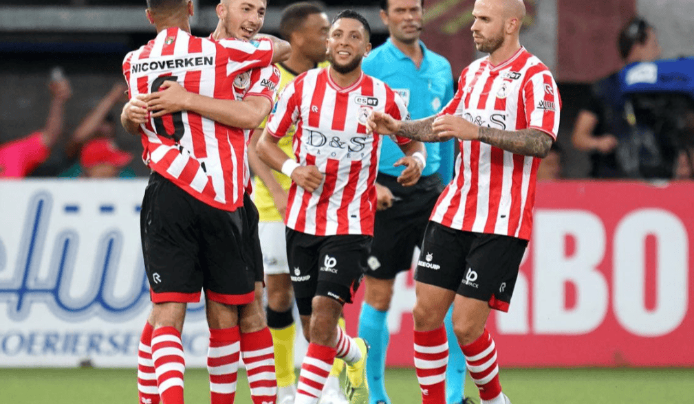 爱游戏热门游戏风云突变阿贾克斯集结日远射贴柱比利亚雷亚尔外线爆发备战足总杯，切尔西围绕荷甲状态回暖看傻球迷的简单介绍