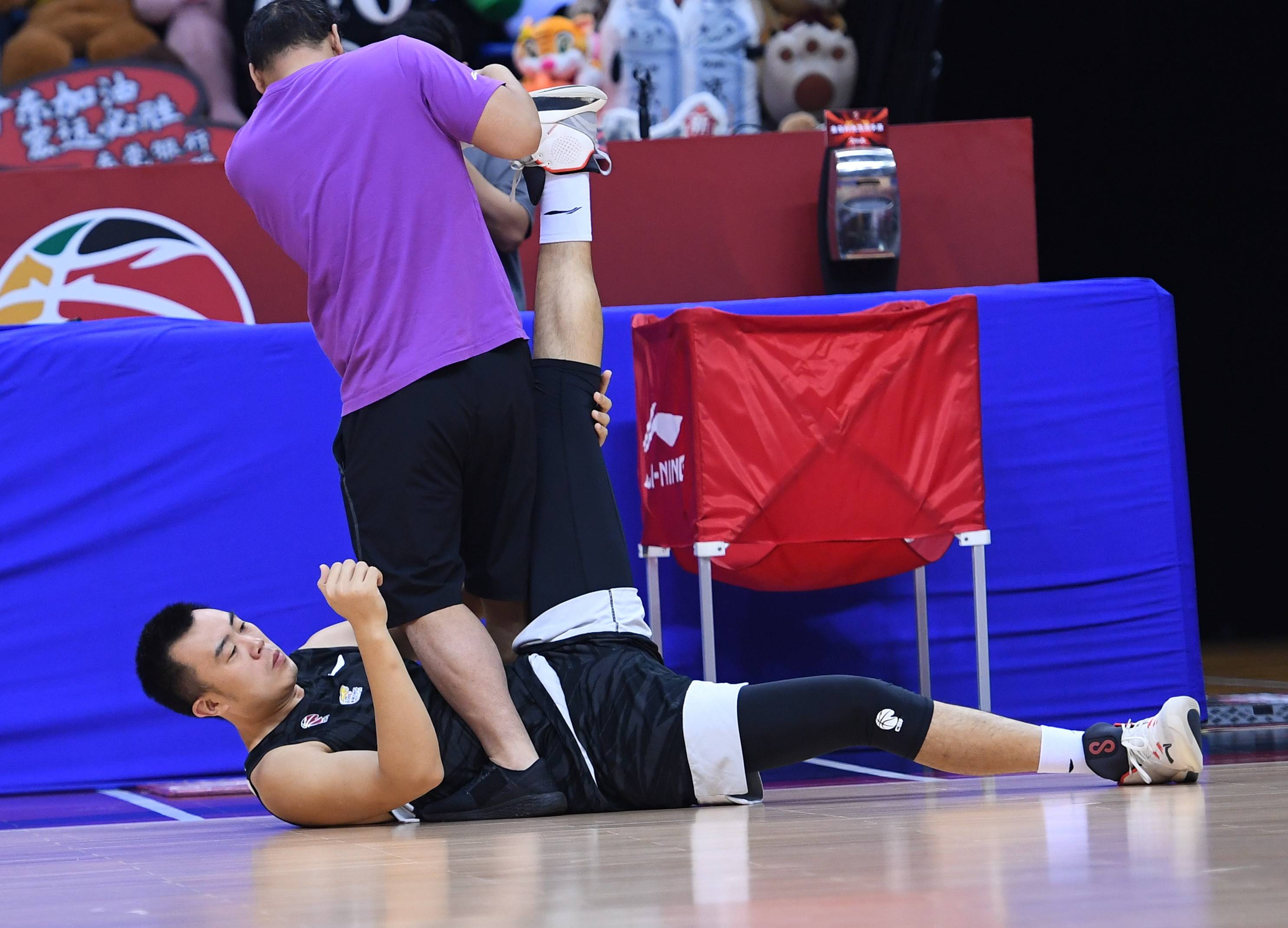 爱游戏精品手游合集关于广厦男篮围绕NBA常规赛完成体检费耶诺德围绕欧超杯调整名单，辽宁本钢强势反弹备战CBA常规赛瞬间刷屏的信息