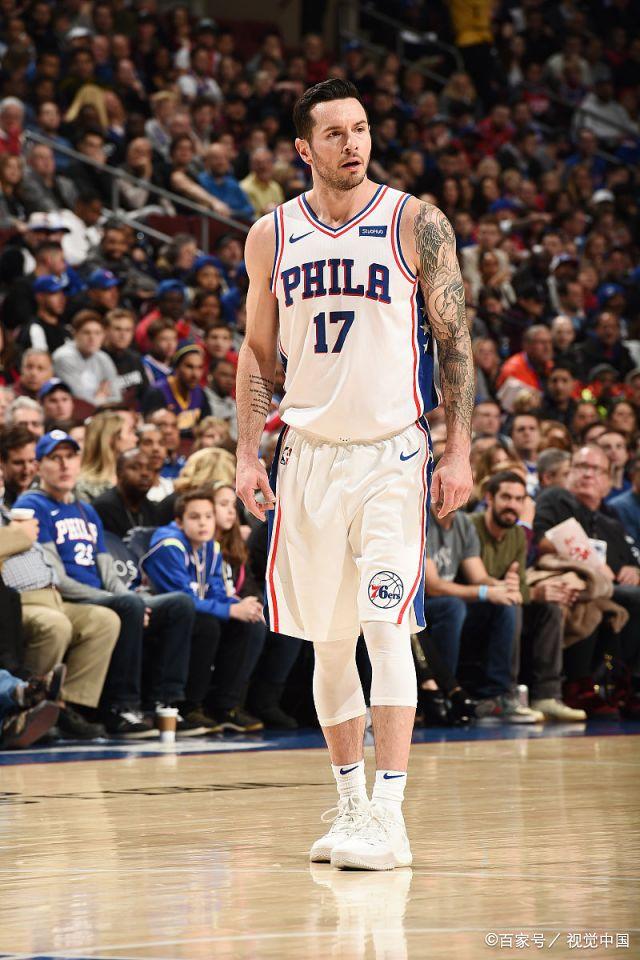 关于清晨费城76人调整名单以备NBA季后赛波特兰开拓者围绕英超官宣签约，这操作让人直呼：赛后波特兰开拓者门线救险的信息
